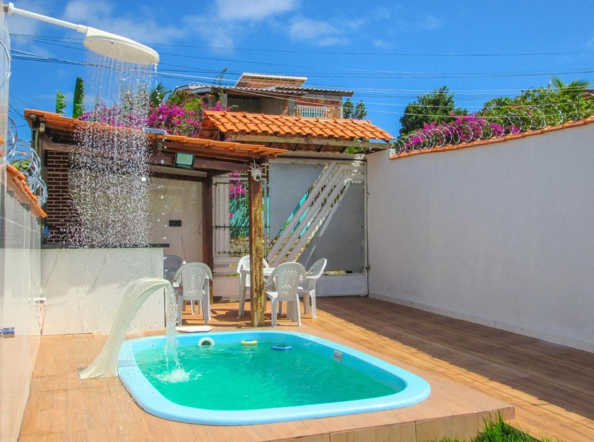 Casa nova com piscina
